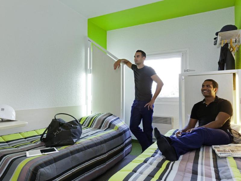 Hotel F1 Nantes Est Porte De Ste Luce Eksteriør bilde